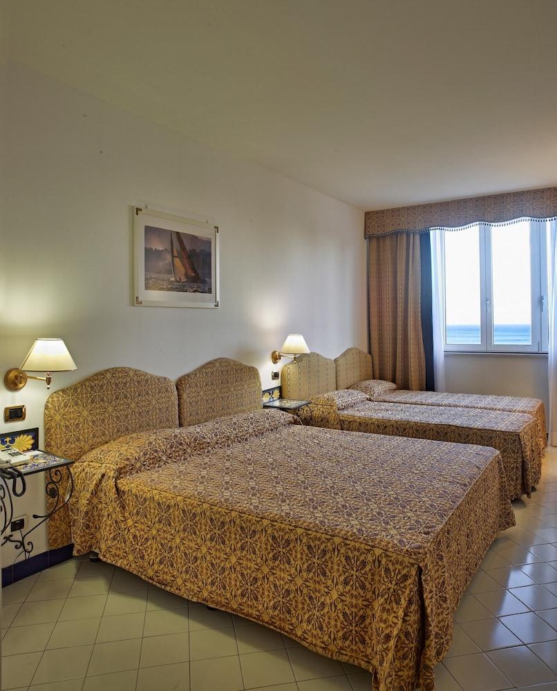 Best Western Hotel Acqua Novella Spotorno Luaran gambar