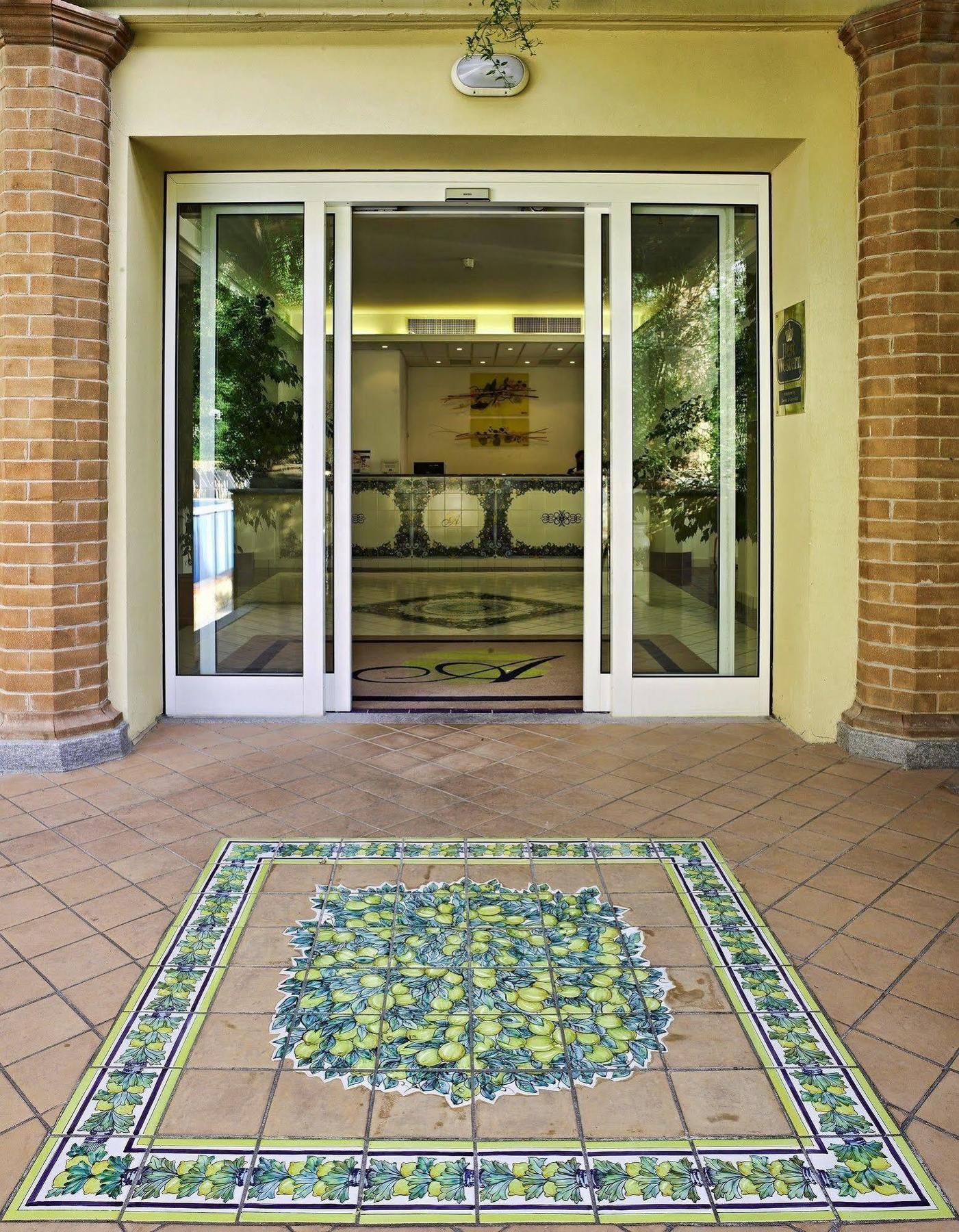 Best Western Hotel Acqua Novella Spotorno Luaran gambar